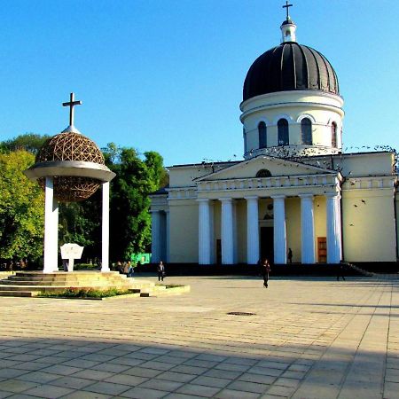 Central Park Accommodation Chisinau Exterior foto